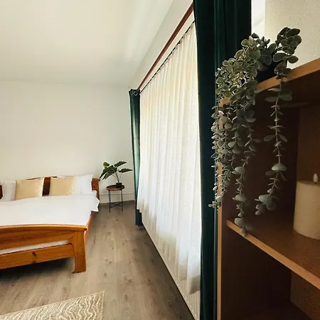 Wood & Moss - - Free Parking - Garden